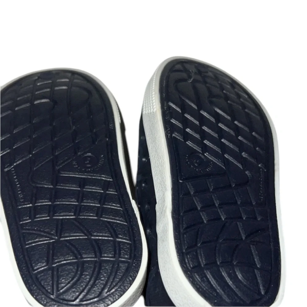 Old Navy Kids Shoes in Black and White